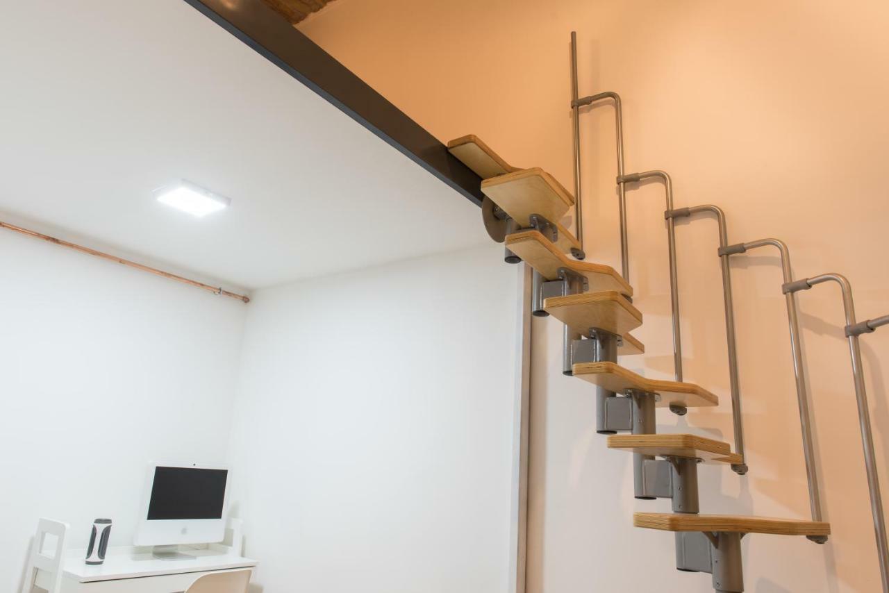 New Loft Style Appartman In The Heart Of The City ブダペスト エクステリア 写真